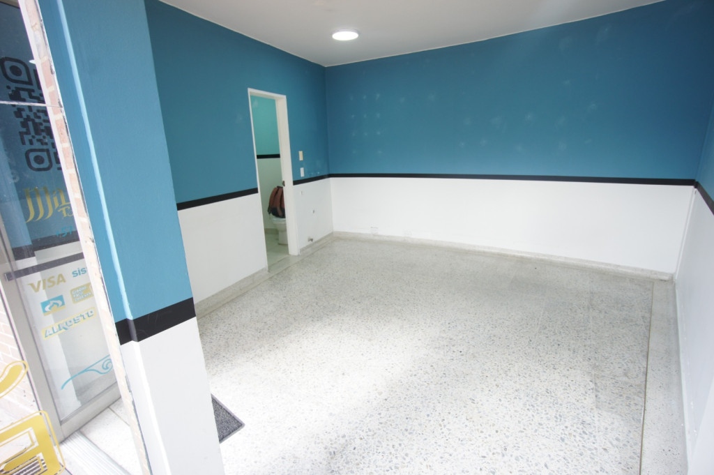 Local En Arriendo - Lago Gaitán, Bogotá