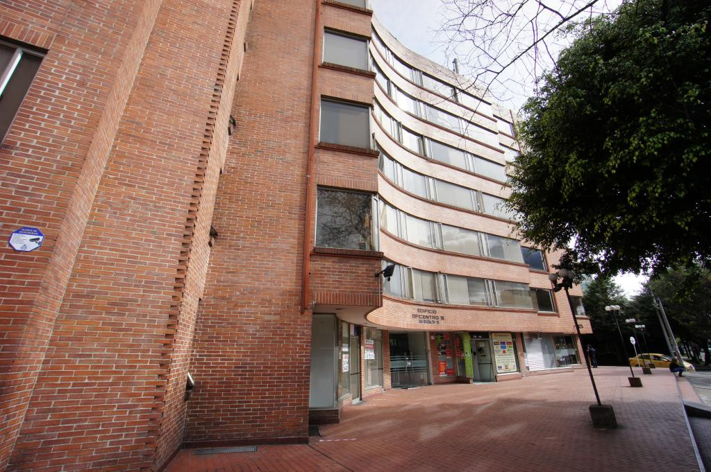 Local En Arriendo - Lago Gaitán, Bogotá