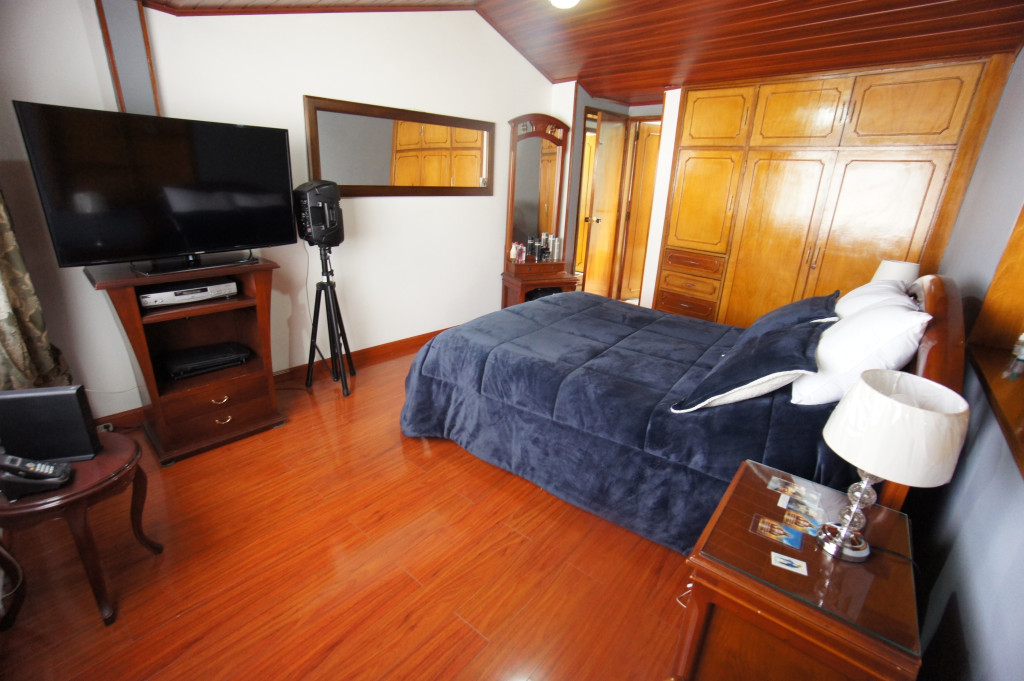 Casa En Venta - Santa Isabel, Bogotá