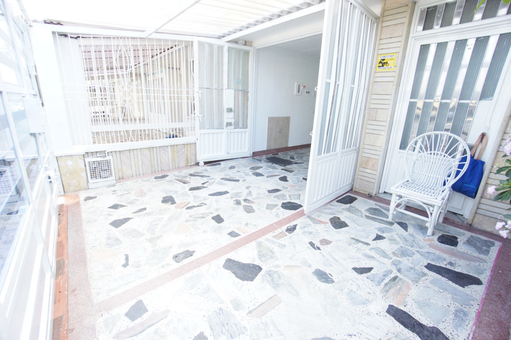 Casa En Venta - Santa Isabel, Bogotá