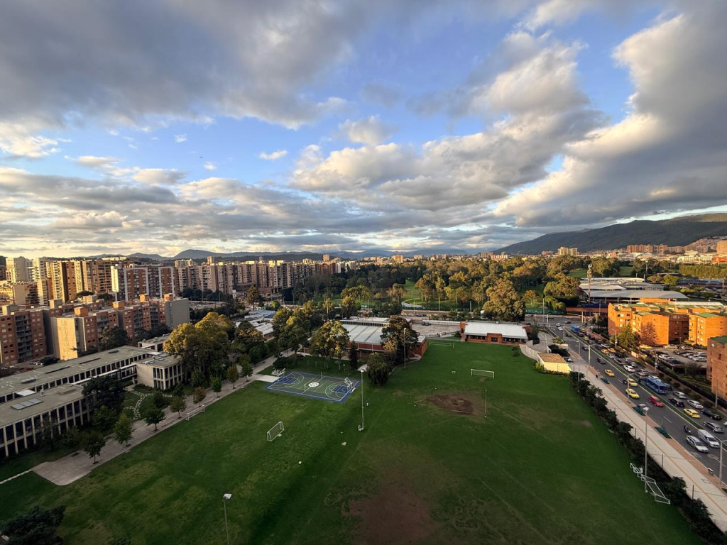 Apartaestudio En Arriendo - Mazurén, Bogotá
