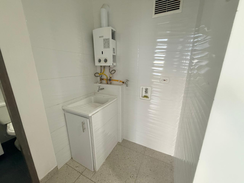 Apartaestudio En Arriendo - Mazurén, Bogotá