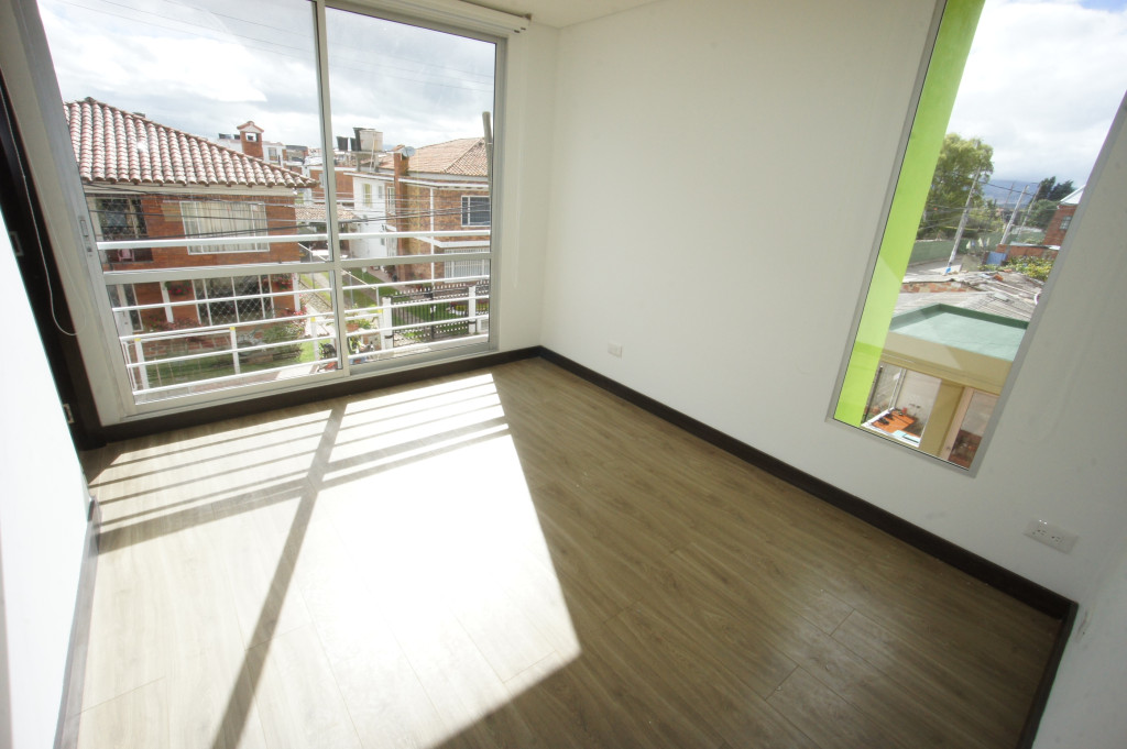Apartamento En Venta - -, Cota