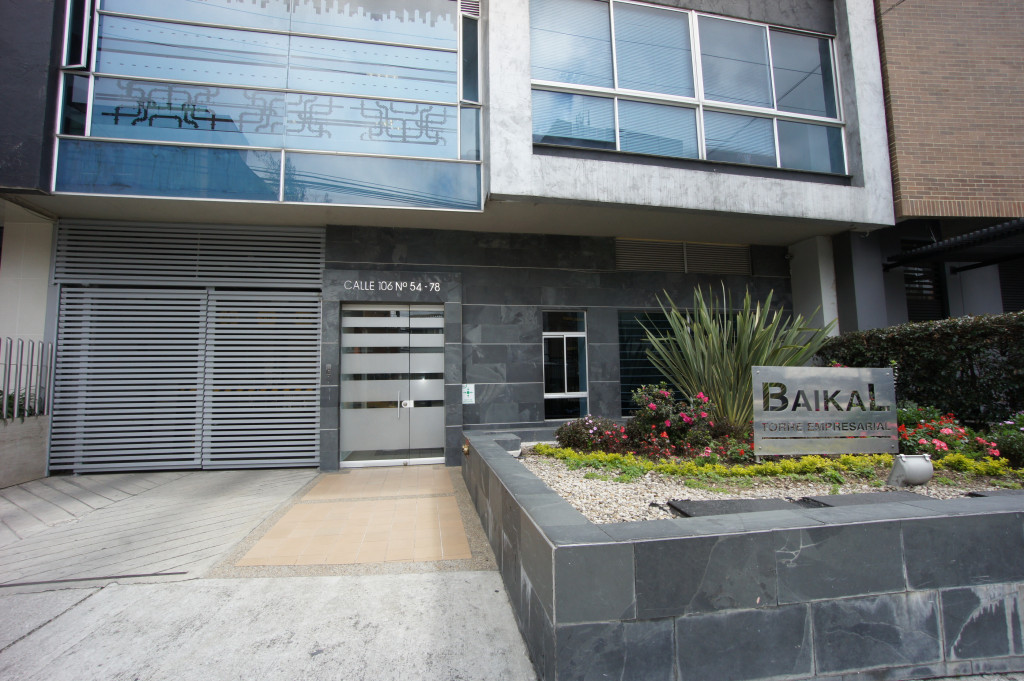 Oficina En Venta - Puente Largo, Bogotá