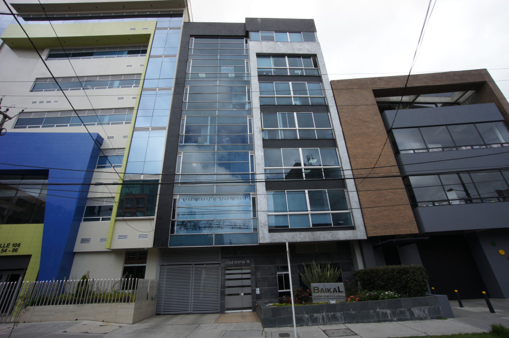 Oficina En Venta - Puente Largo, Bogotá
