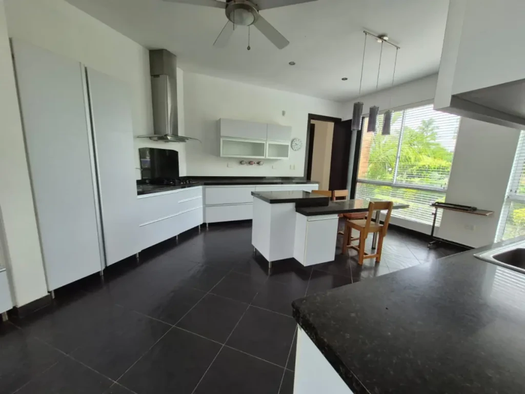 Casa En Venta - El Eden, Armenia