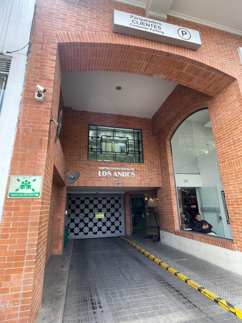 Oficina En Arriendo - San Patricio-Usaquén, Bogotá
