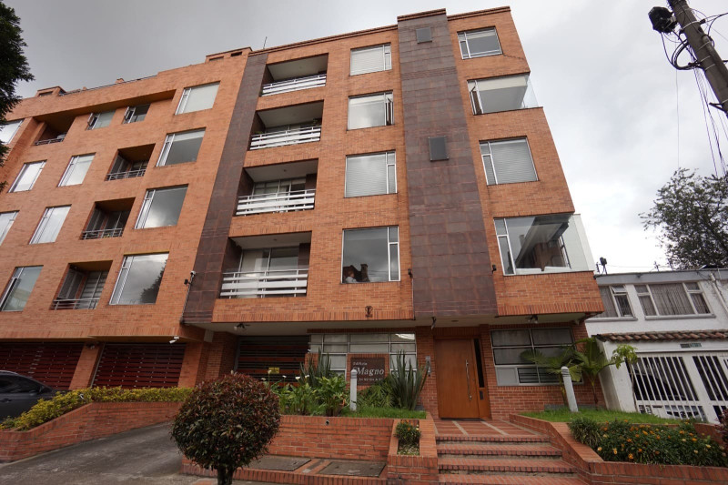 Apartaestudio En Arriendo - Puente Largo, Bogotá