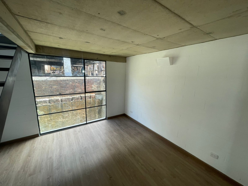 Apartaestudio En Venta - Las Cruces, Bogotá