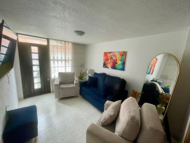 Casa En Venta - Los Álamos , Bogotá
