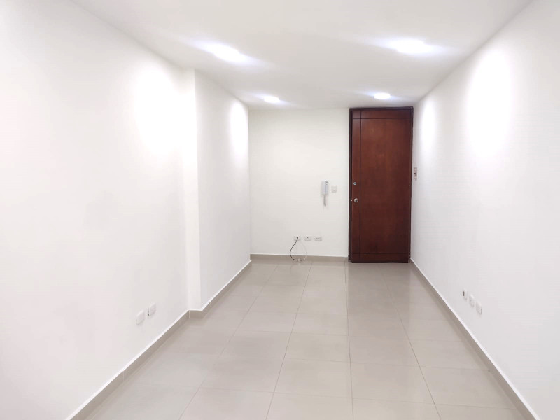 Oficina En Venta - Puente Largo, Bogotá