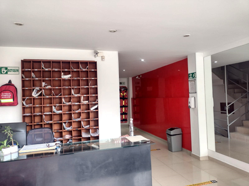 Oficina En Venta - Puente Largo, Bogotá