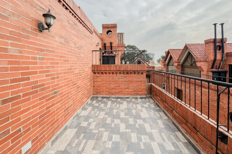 Casa En Venta - Club De Los Lagartos, Bogotá