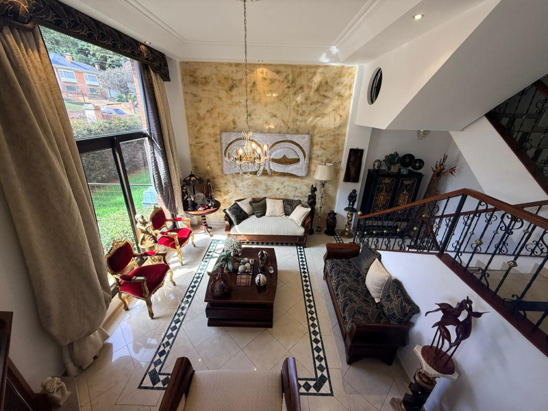 Casa En Venta - Club De Los Lagartos, Bogotá