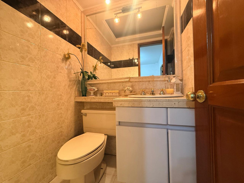 Casa En Venta - Club De Los Lagartos, Bogotá