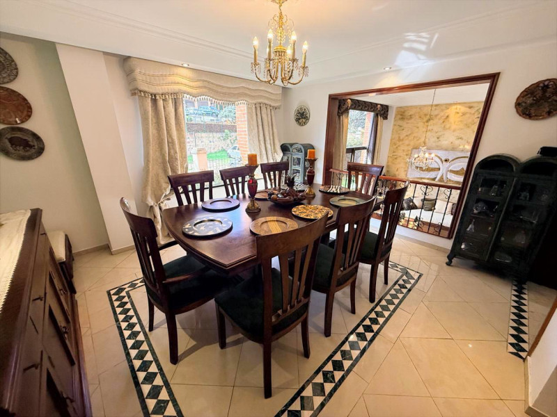 Casa En Venta - Club De Los Lagartos, Bogotá