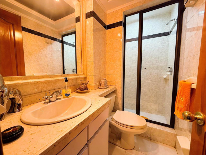 Casa En Venta - Club De Los Lagartos, Bogotá