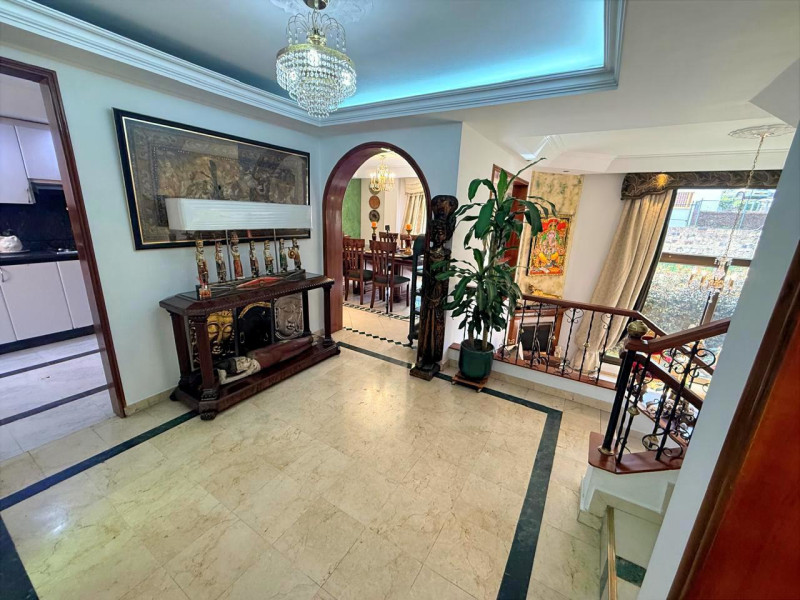 Casa En Venta - Club De Los Lagartos, Bogotá