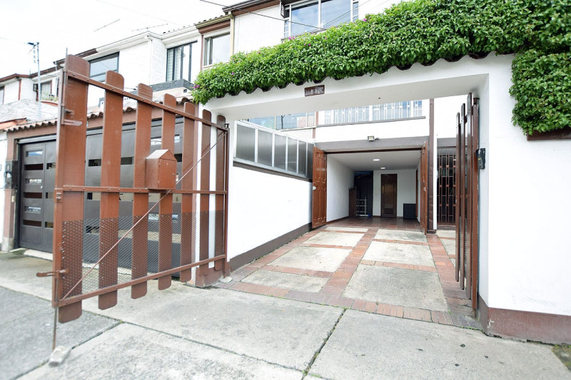 Casa En Venta - Villas Del Mediterraneo - Usaquén, Bogotá