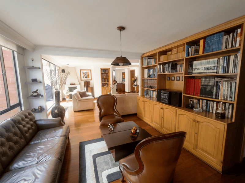 Apartamento En Venta - Santa Barbara-Usaquén, Bogotá