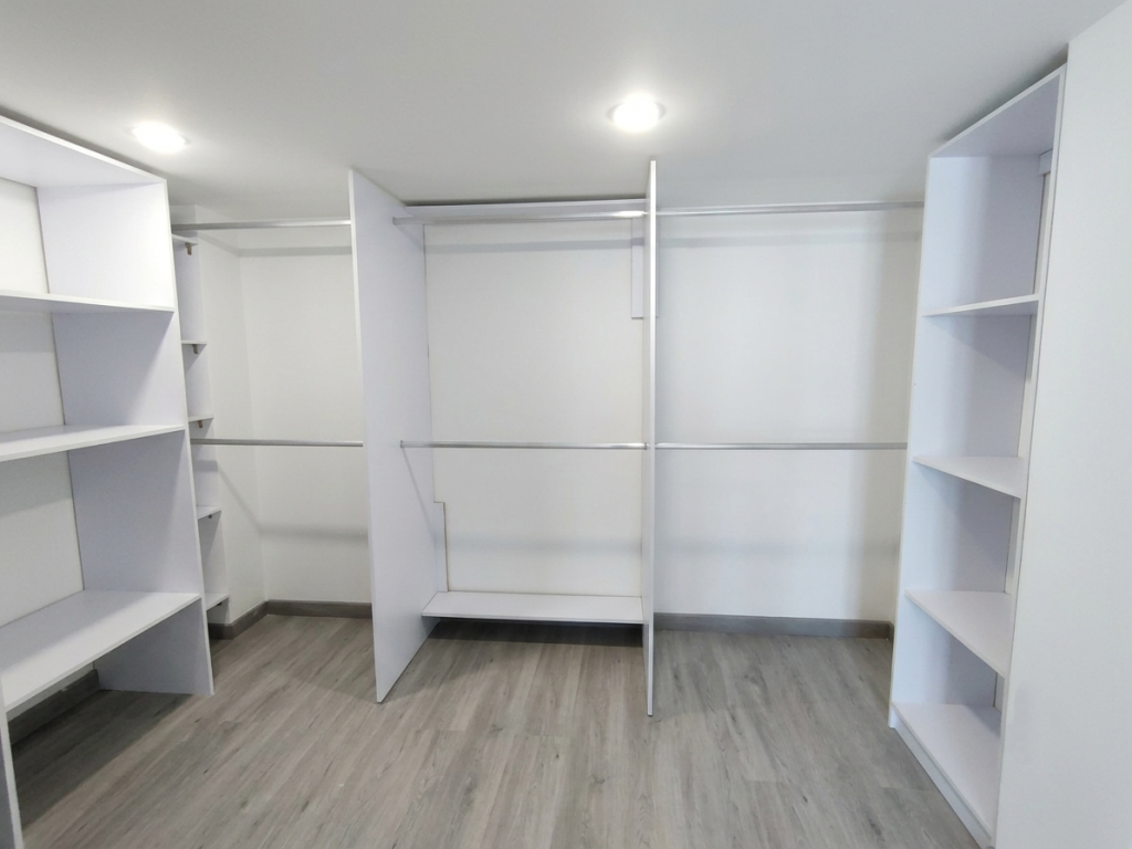 Apartaestudio En Venta - Simón Bolívar, Bogotá