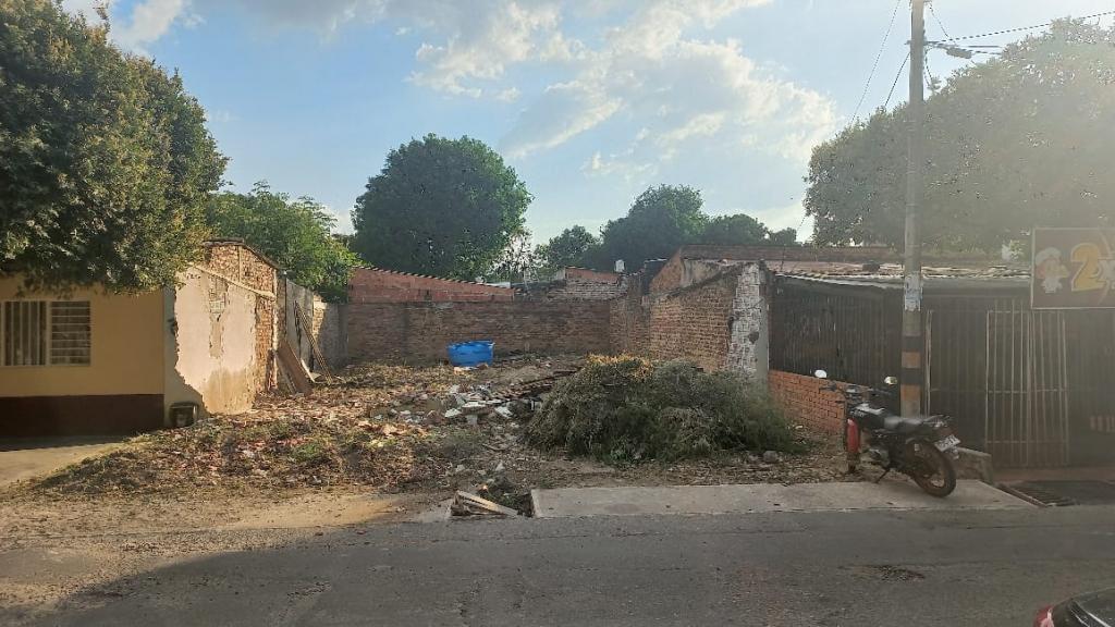 {{ ucwords(strtolower($similar['type'])) }}