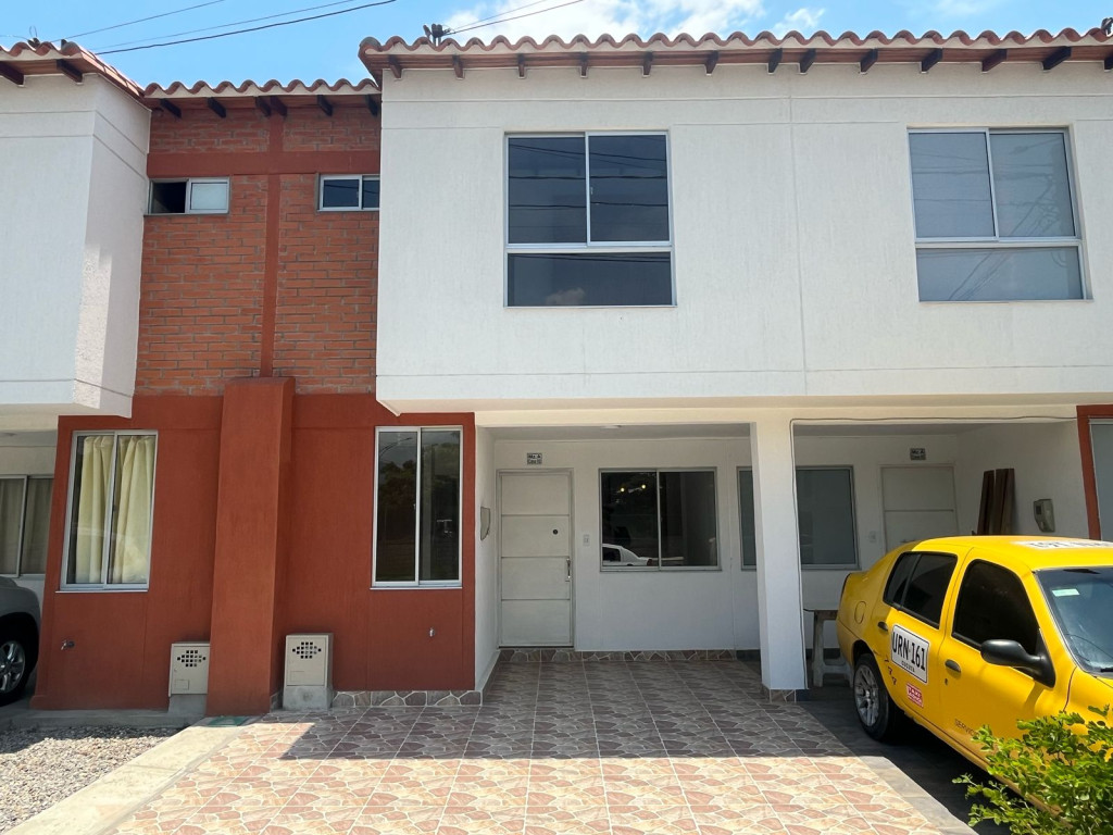 {{ ucwords(strtolower($similar['type'])) }}