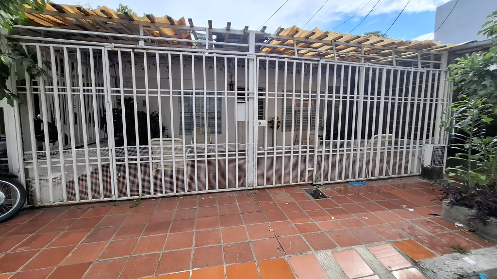 {{ ucwords(strtolower($similar['type'])) }}