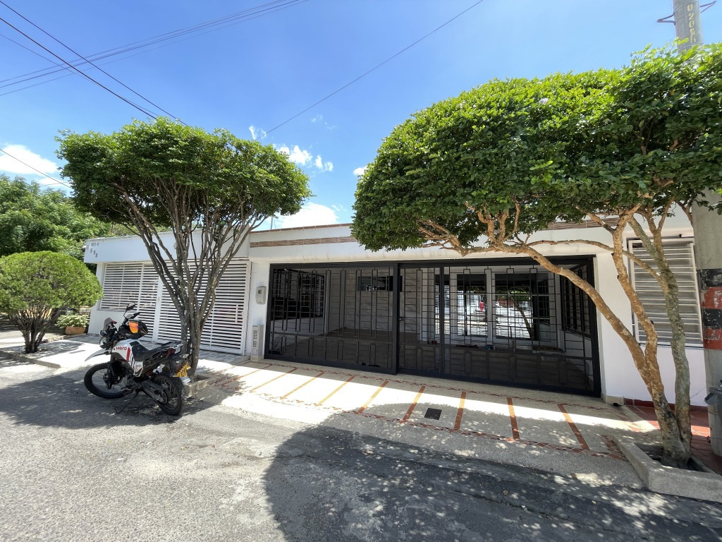 {{ ucwords(strtolower($similar['type'])) }}