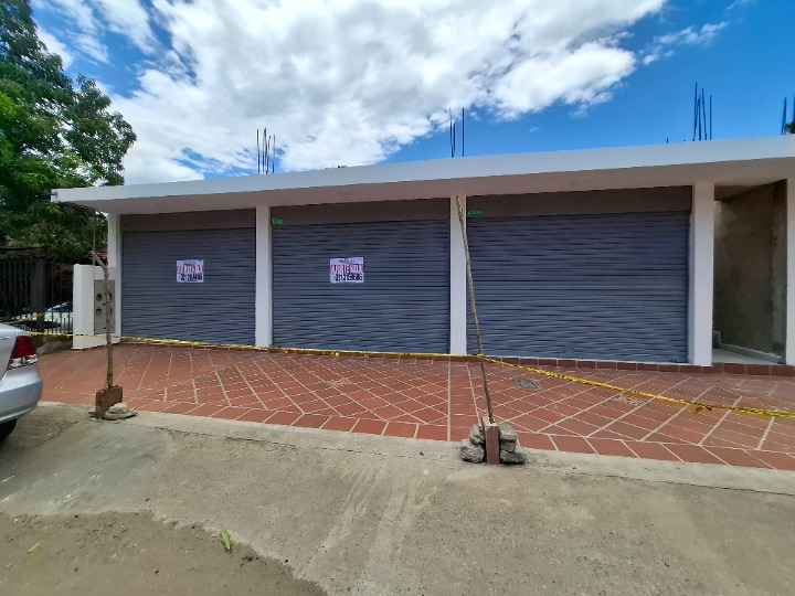 {{ ucwords(strtolower($similar['type'])) }}