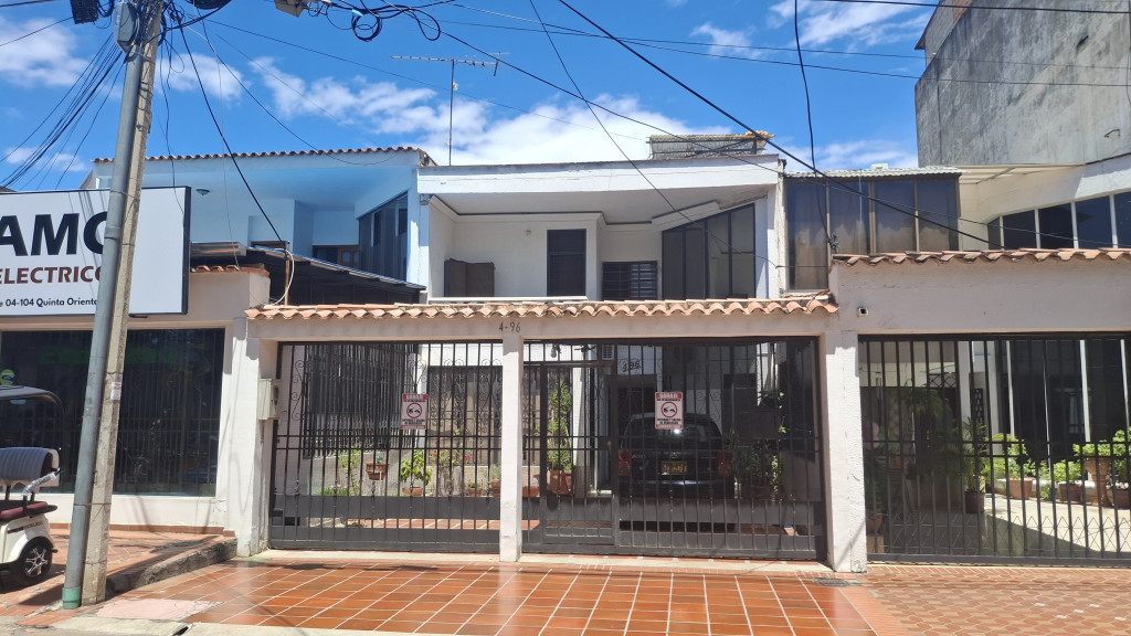 {{ ucwords(strtolower($similar['type'])) }}