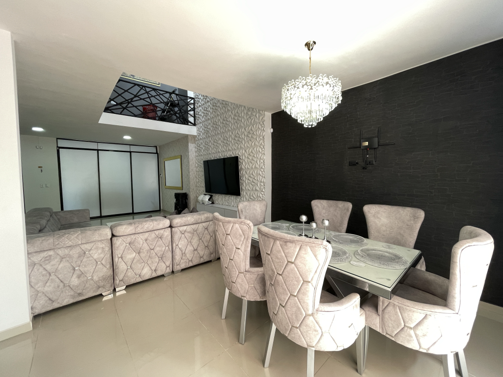 {{ ucwords(strtolower($similar['type'])) }}