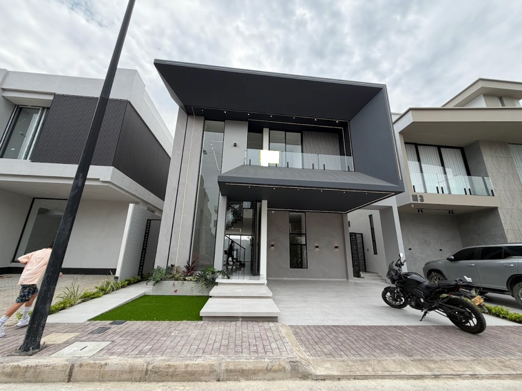 {{ ucwords(strtolower($inmueble[