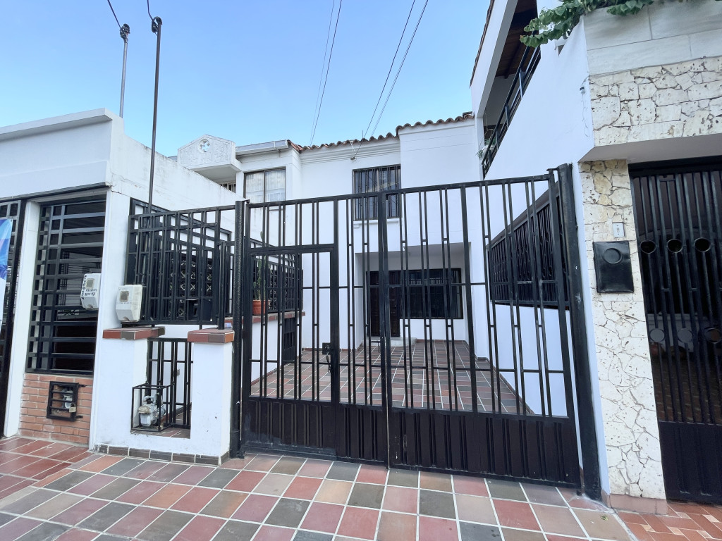 {{ ucwords(strtolower($similar['type'])) }}