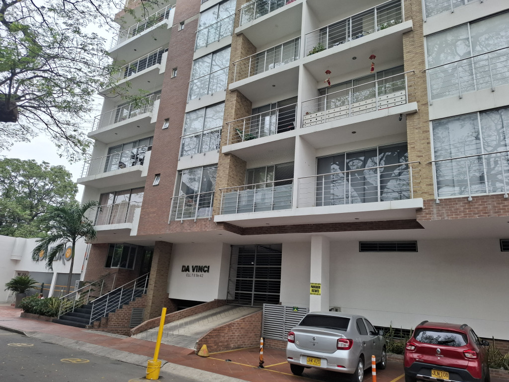 {{ ucwords(strtolower($similar['type'])) }}