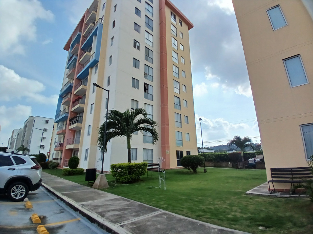 {{ ucwords(strtolower($similar['type'])) }}