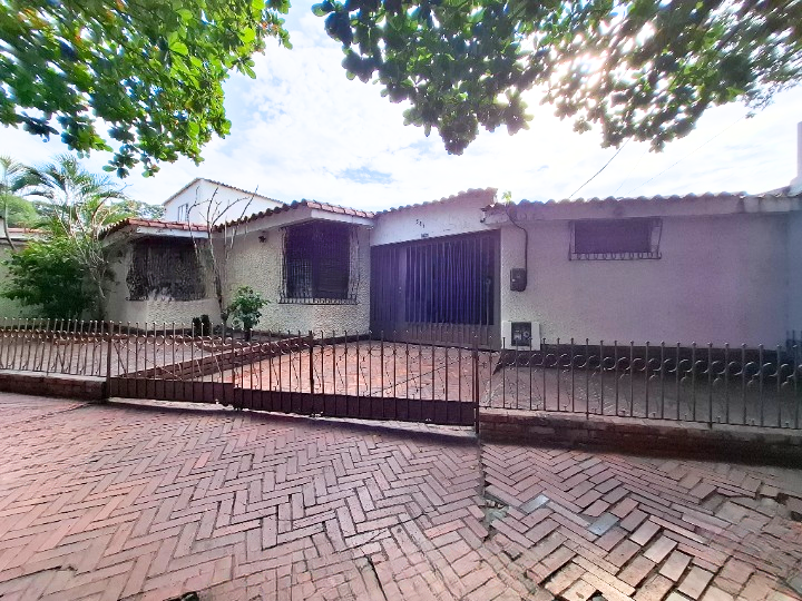 {{ ucwords(strtolower($inmueble[