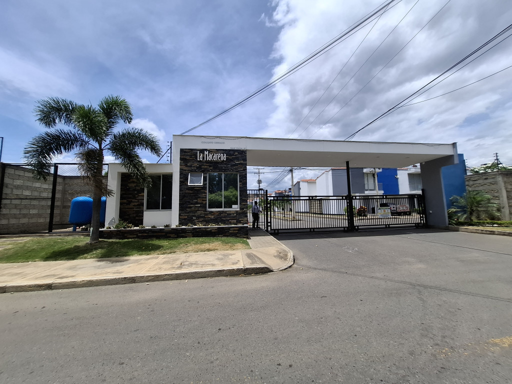 {{ ucwords(strtolower($inmueble[