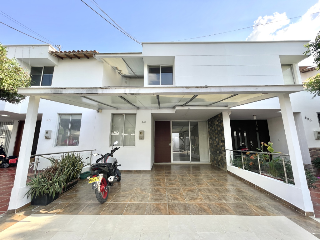 {{ ucwords(strtolower($inmueble[