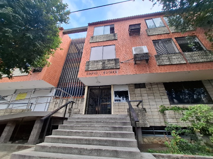 {{ ucwords(strtolower($similar['type'])) }}