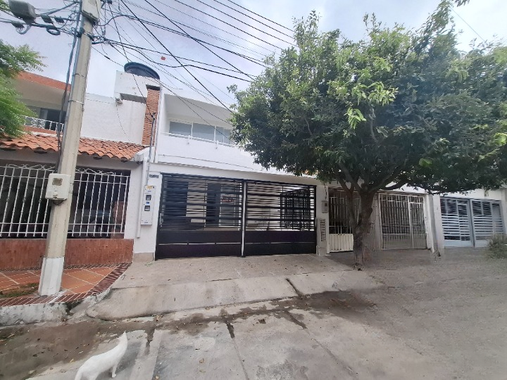 {{ ucwords(strtolower($similar['type'])) }}