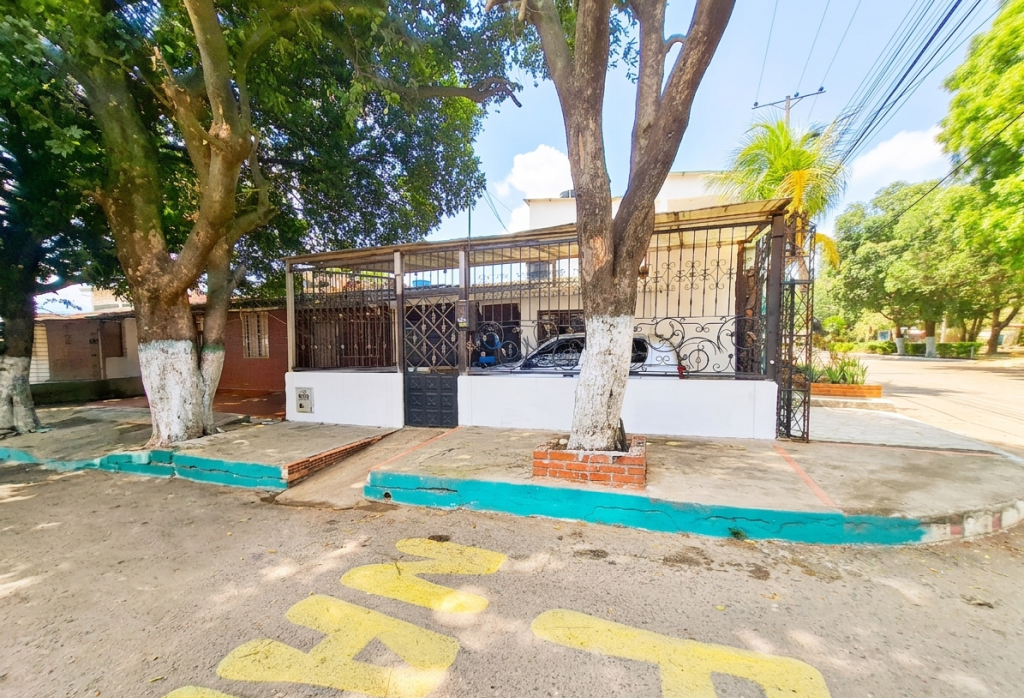 {{ ucwords(strtolower($similar['type'])) }}