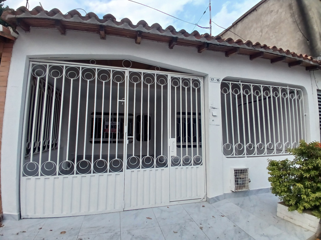 {{ ucwords(strtolower($similar['type'])) }}