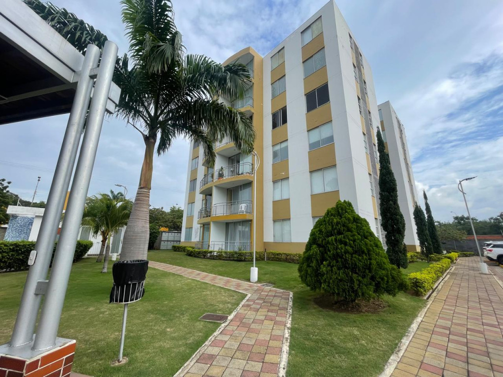 {{ ucwords(strtolower($similar['type'])) }}