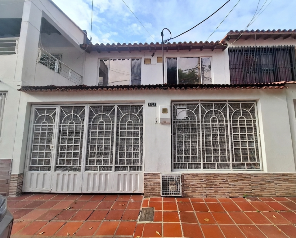 {{ ucwords(strtolower($inmueble[