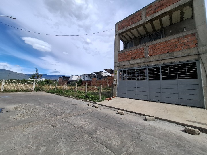 {{ ucwords(strtolower($inmueble[