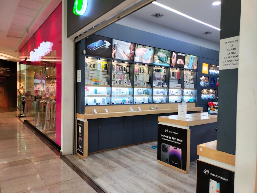 Local en Venta en El Poblado, Medellín — foto 1