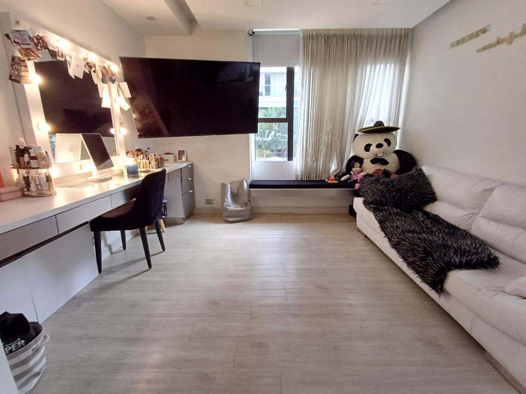 Apartamento en Venta en Poblado el Campestre, Medellín — foto 1