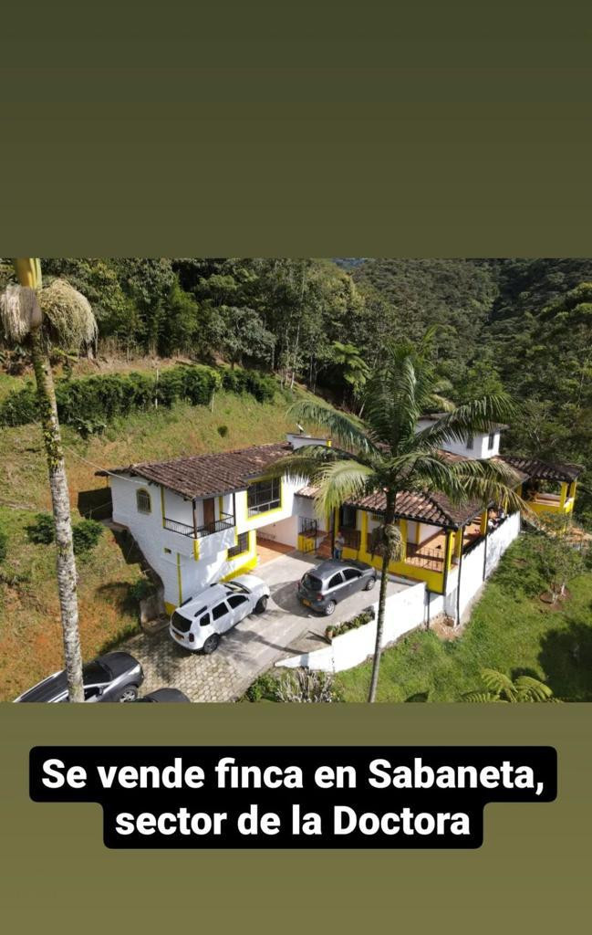 Casa Campestre en Venta en La Doctora, Sabaneta — foto 1