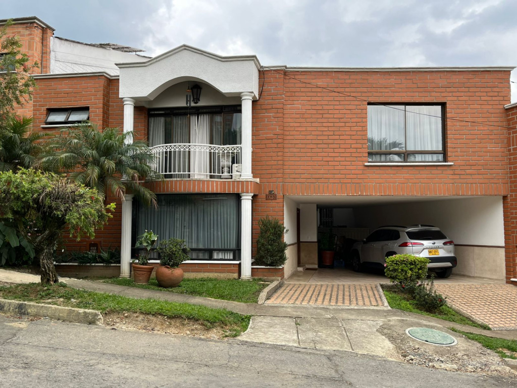 Casa en Venta en El Poblado, Medellín — foto 1